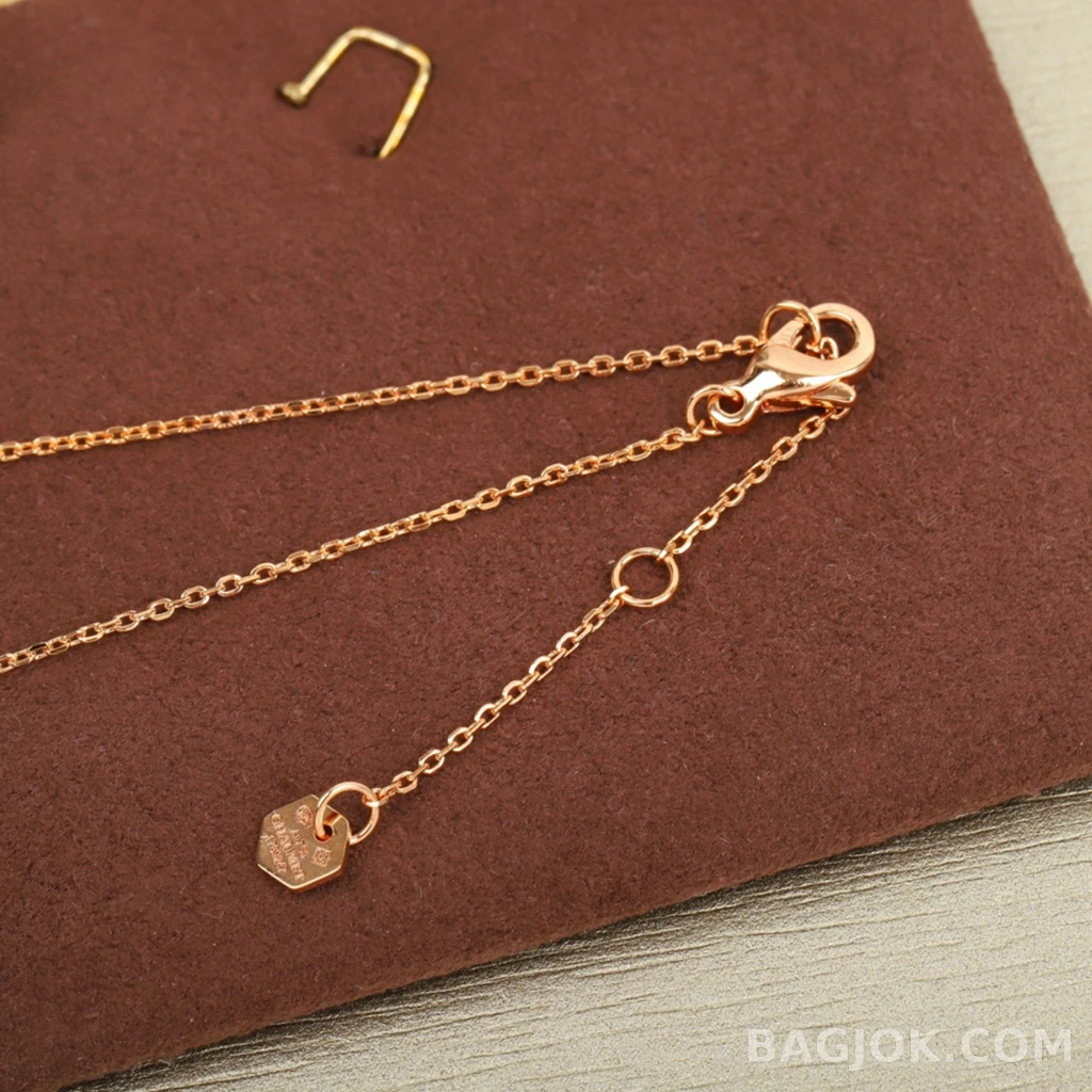 쇼메 Chaumet Bee My Love 벌집 목걸이 상세 이미지