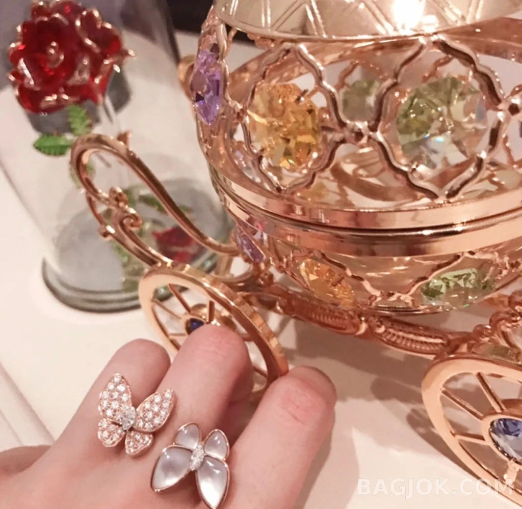 반클리프 아펠 Van Cleef & Arpels Butterfly 비대칭 반지 상세 이미지