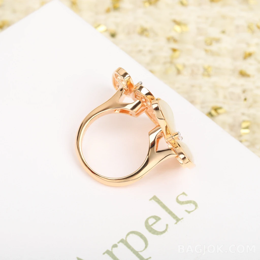 반클리프 아펠 Van Cleef & Arpels Butterfly 비대칭 반지 상세 이미지