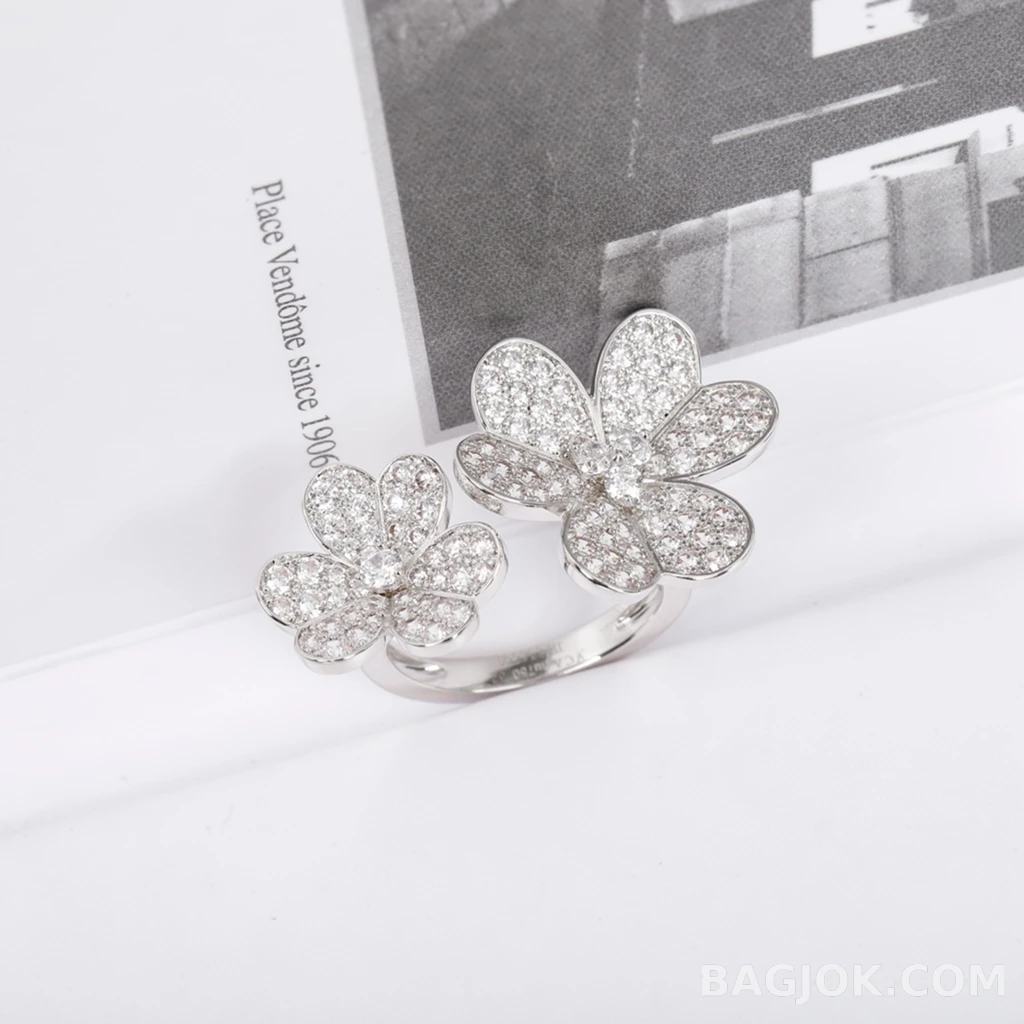 반클리프 아펠 Van Cleef & Arpels Frivole 반지 상세 이미지