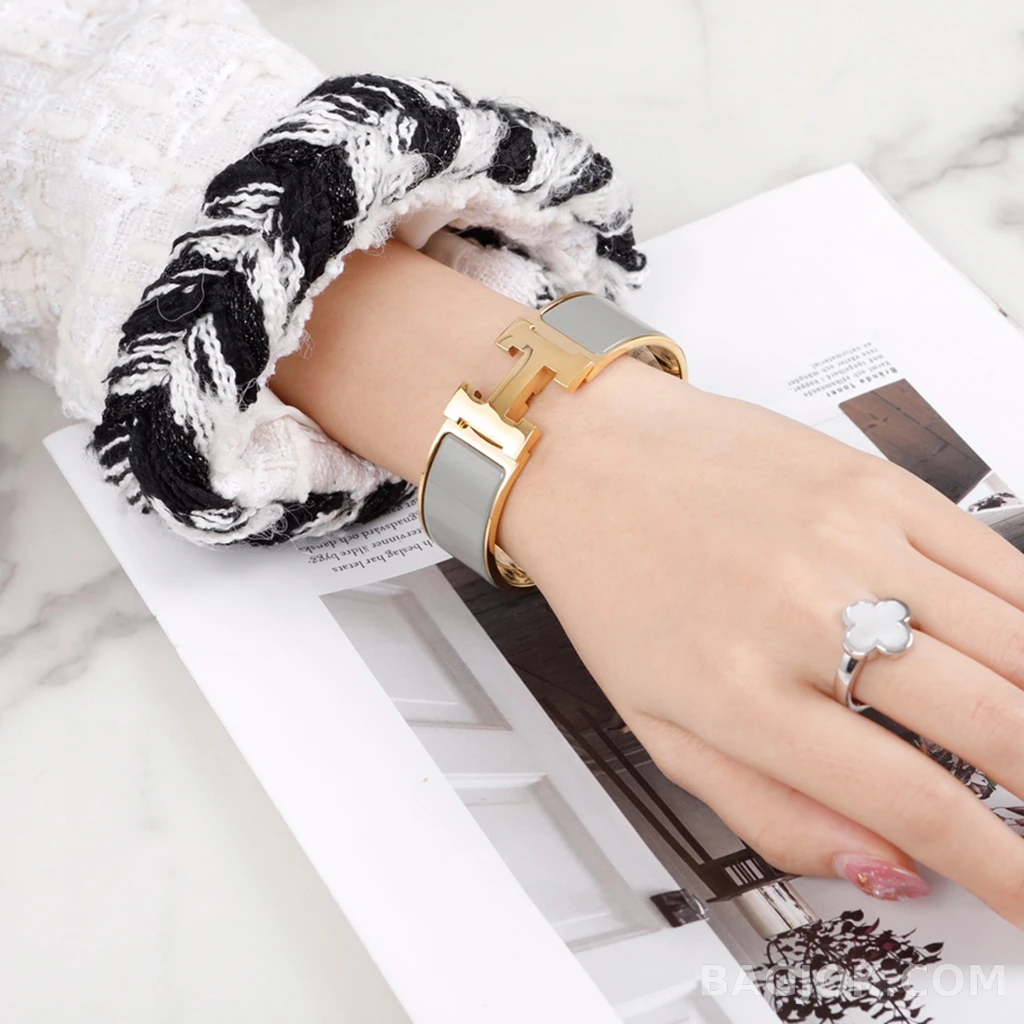 반클리프 아펠 Van Cleef & Arpels Alhambra 반지 상세 이미지