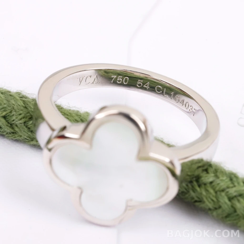 반클리프 아펠 Van Cleef & Arpels Alhambra 반지 상세 이미지