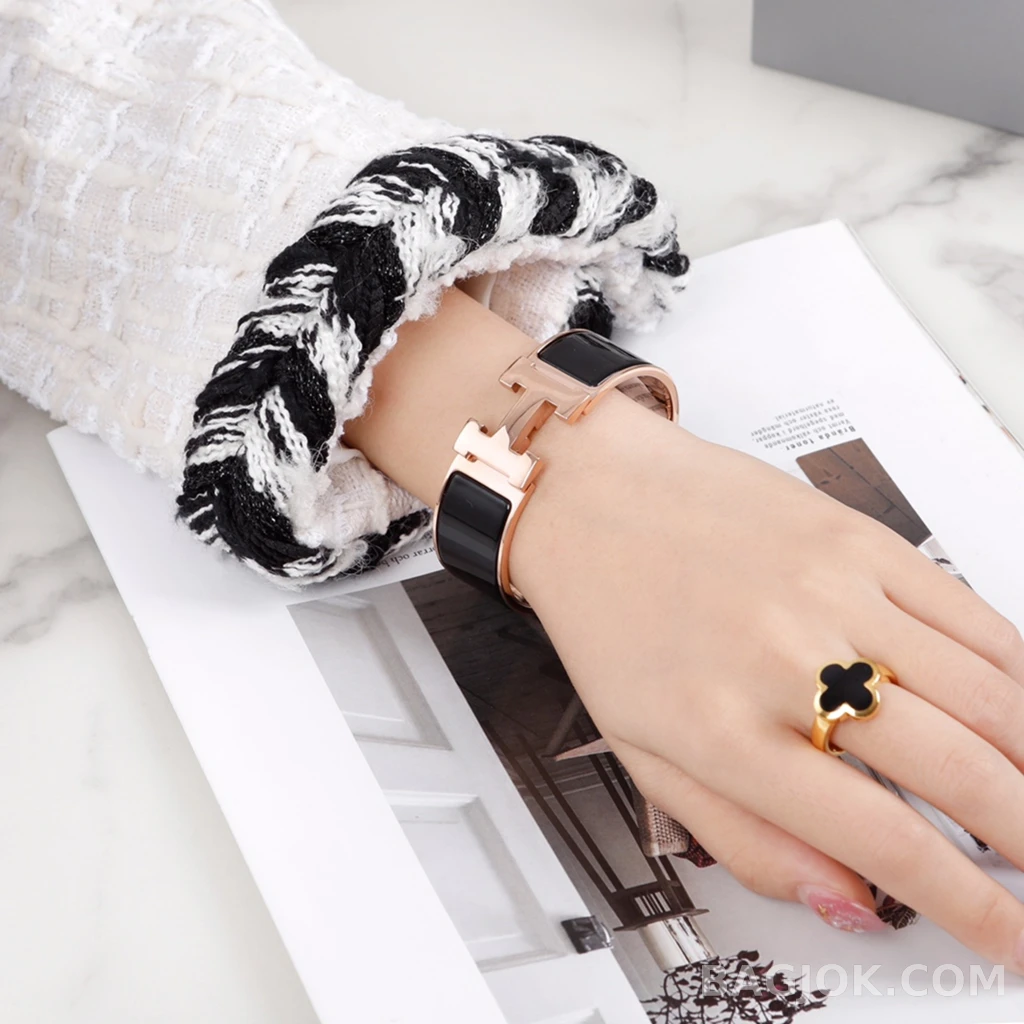 반클리프 아펠 Van Cleef & Arpels Alhambra 반지 상세 이미지