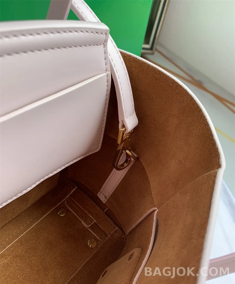 보테가베네타 Bottega Veneta 아르코백 29 상세 이미지