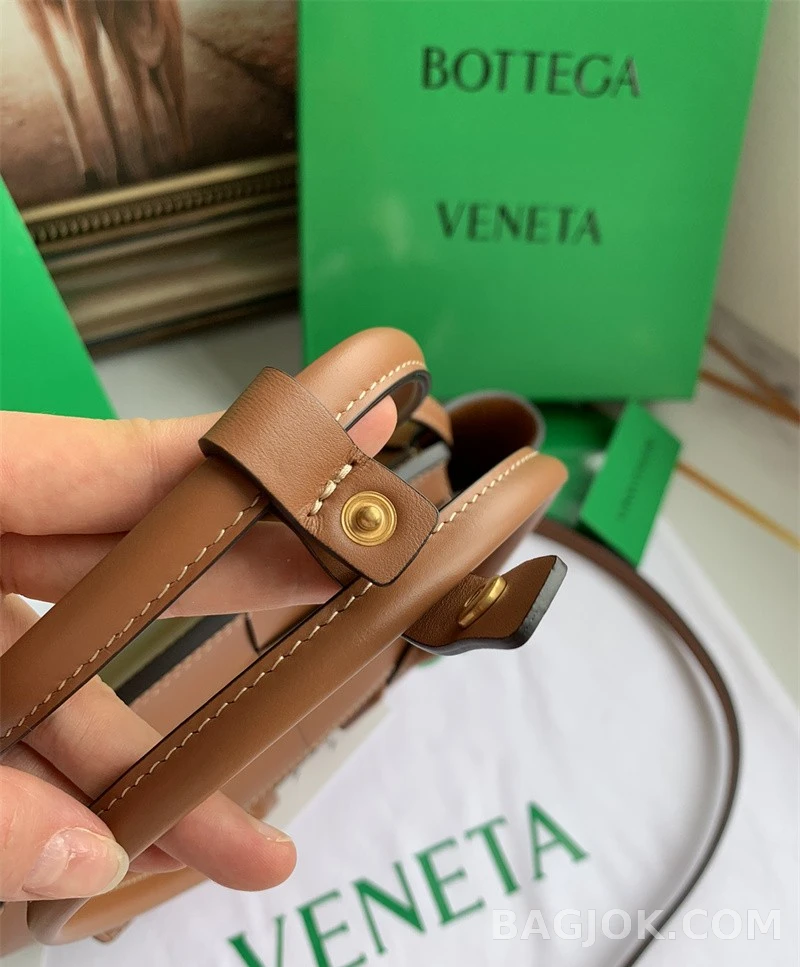 보테가베네타 Bottega Veneta 아르코백 29 상세 이미지