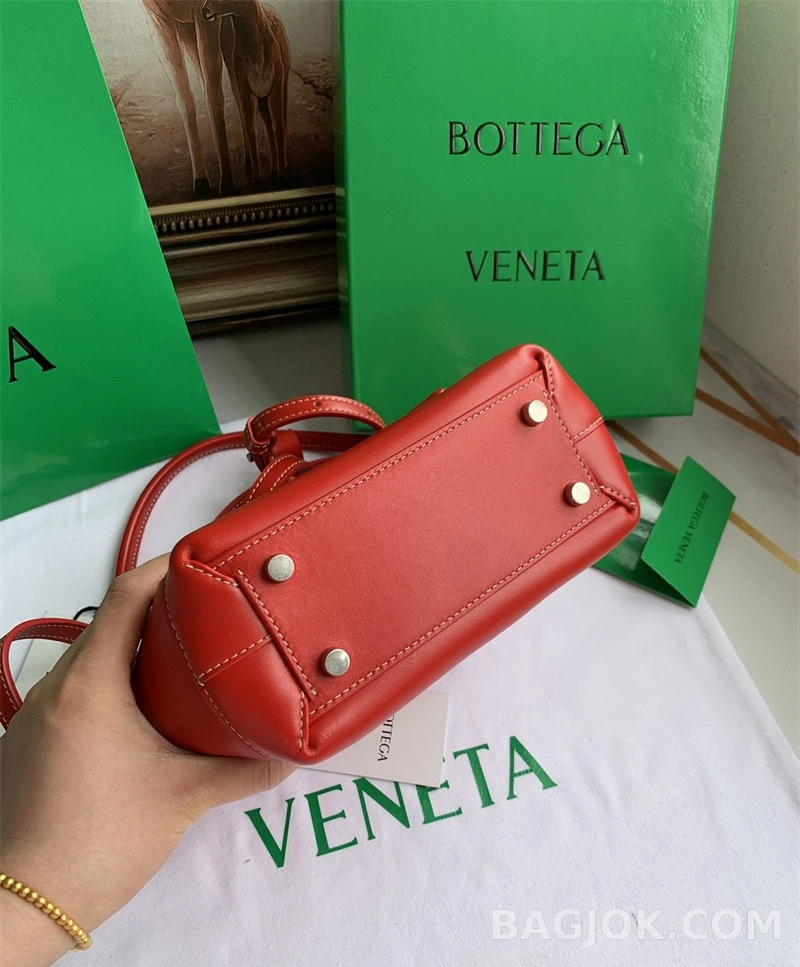 보테가베네타 Bottega Veneta 아르코백 29 상세 이미지