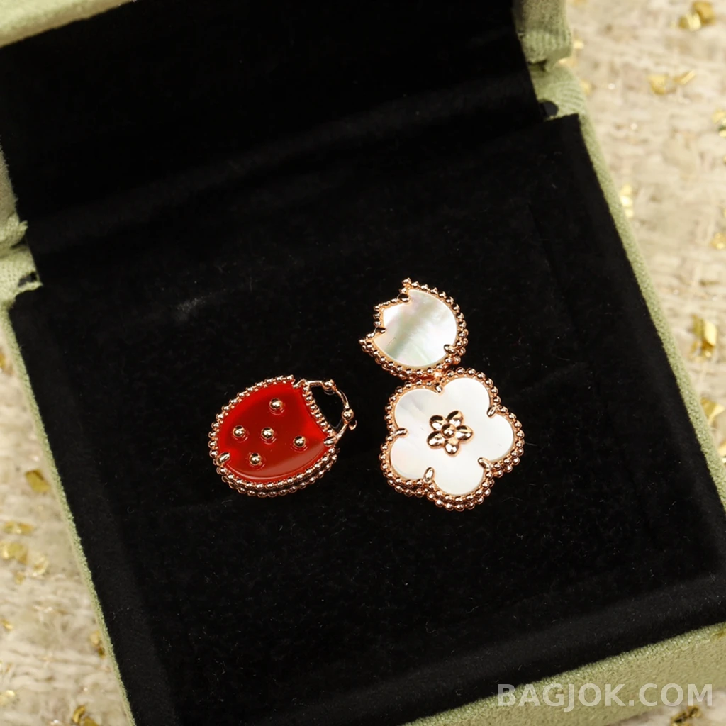 반클리프 아펠 Van Cleef & Arpels Lucky Spring 무당벌레 반지 상세 이미지