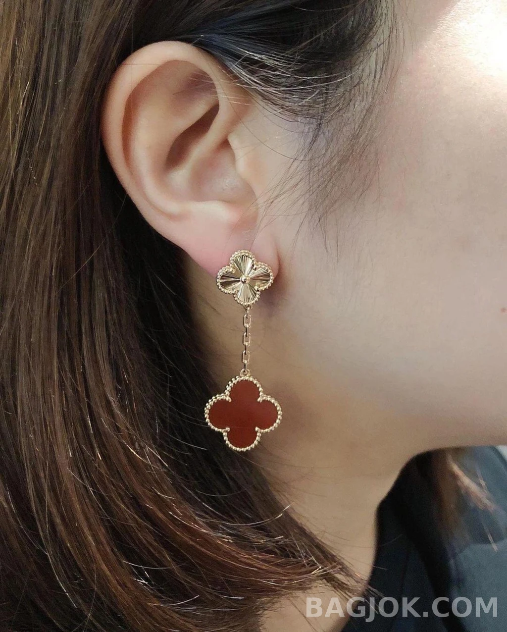 반클리프 아펠 Van Cleef & Arpels 레드 카넬리안 귀걸이 상세 이미지