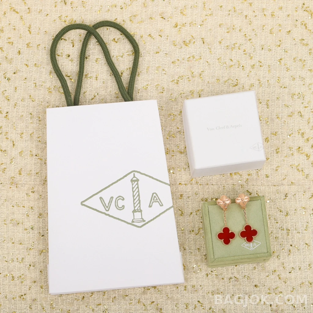 반클리프 아펠 Van Cleef & Arpels 레드 카넬리안 귀걸이 상세 이미지