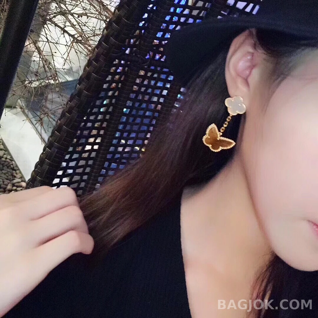 반클리프 아펠 Van Cleef & Arpels Alhambra Butterfly 귀걸이 상세 이미지