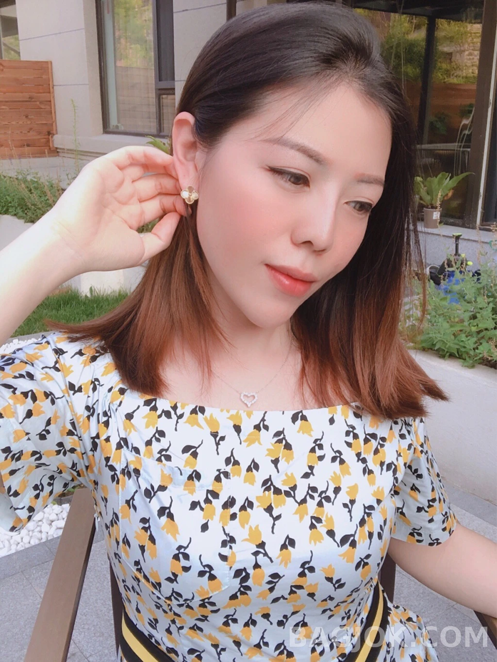 반클리프 아펠 Van Cleef & Arpels Vintage Alhambra 귀걸이 상세 이미지