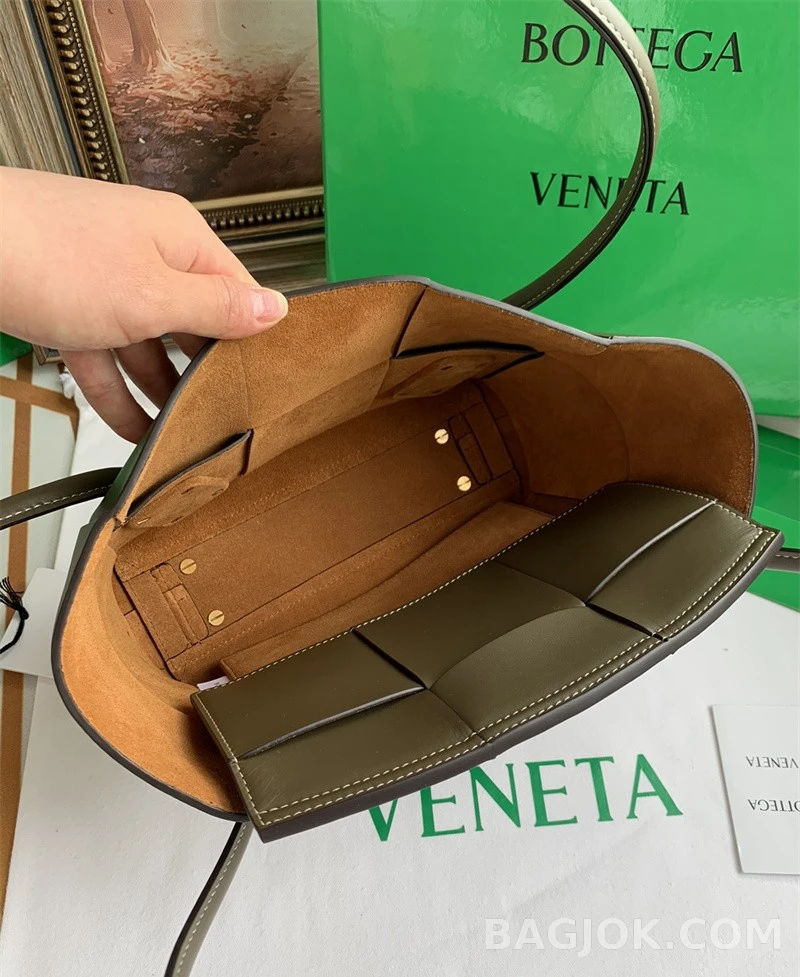 보테가베네타 Bottega Veneta 아르코백 33 ver.1 상세 이미지
