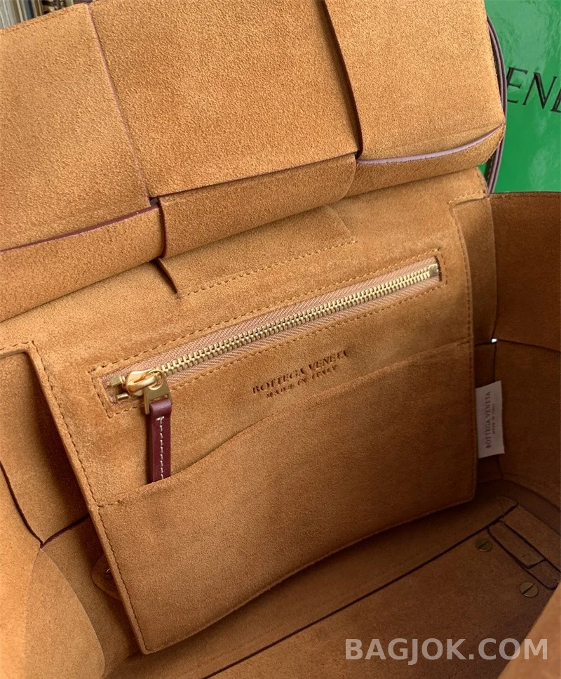 보테가베네타 Bottega Veneta 아르코백 33 ver.1 상세 이미지
