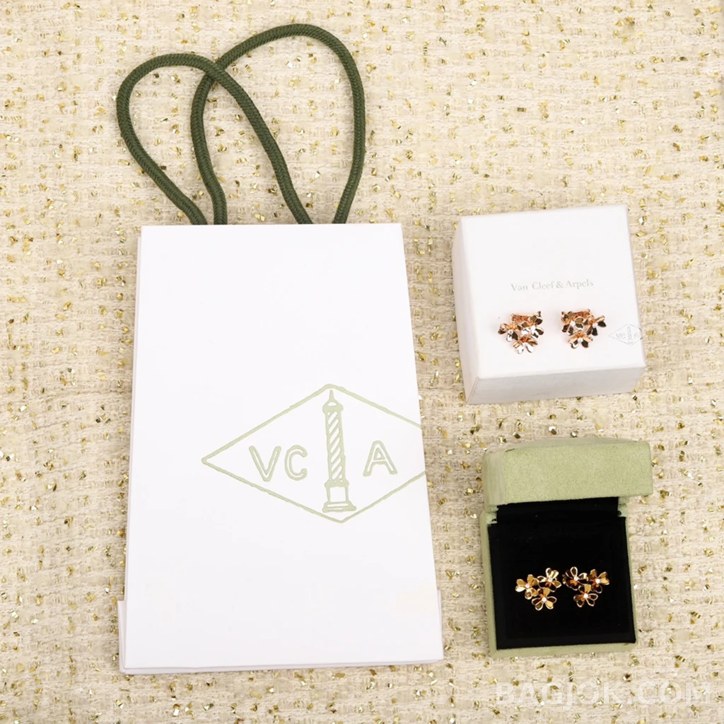 반클리프 아펠 Van Cleef & Arpels Frivole 이어클립 상세 이미지
