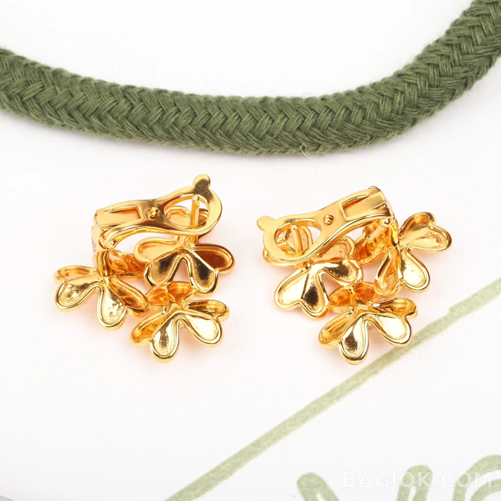 반클리프 아펠 Van Cleef & Arpels Frivole 이어클립 상세 이미지