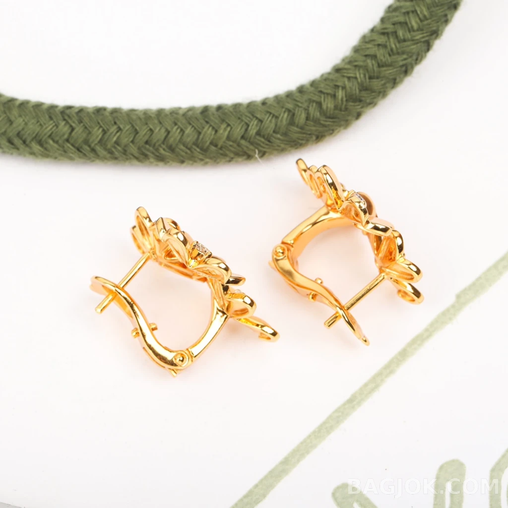 반클리프 아펠 Van Cleef & Arpels Frivole 이어클립 상세 이미지