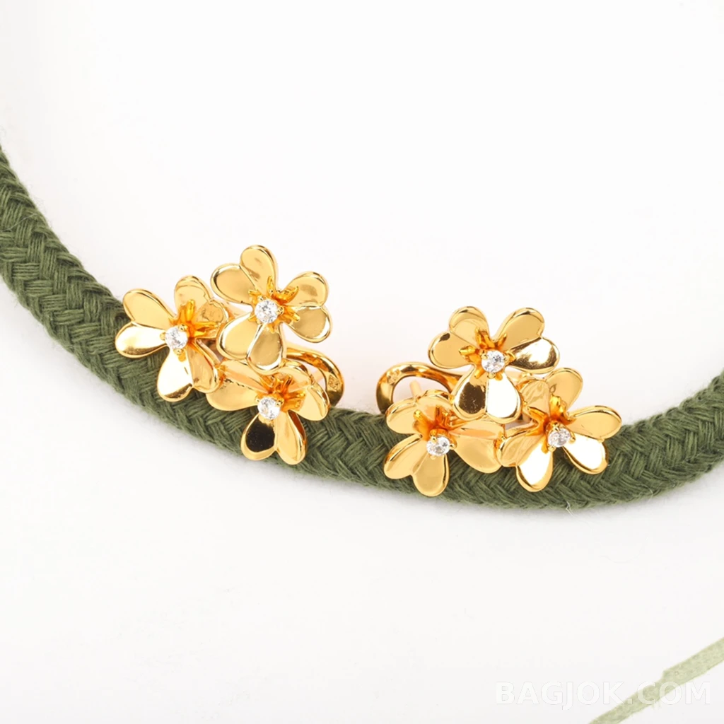 반클리프 아펠 Van Cleef & Arpels Frivole 이어클립 상세 이미지