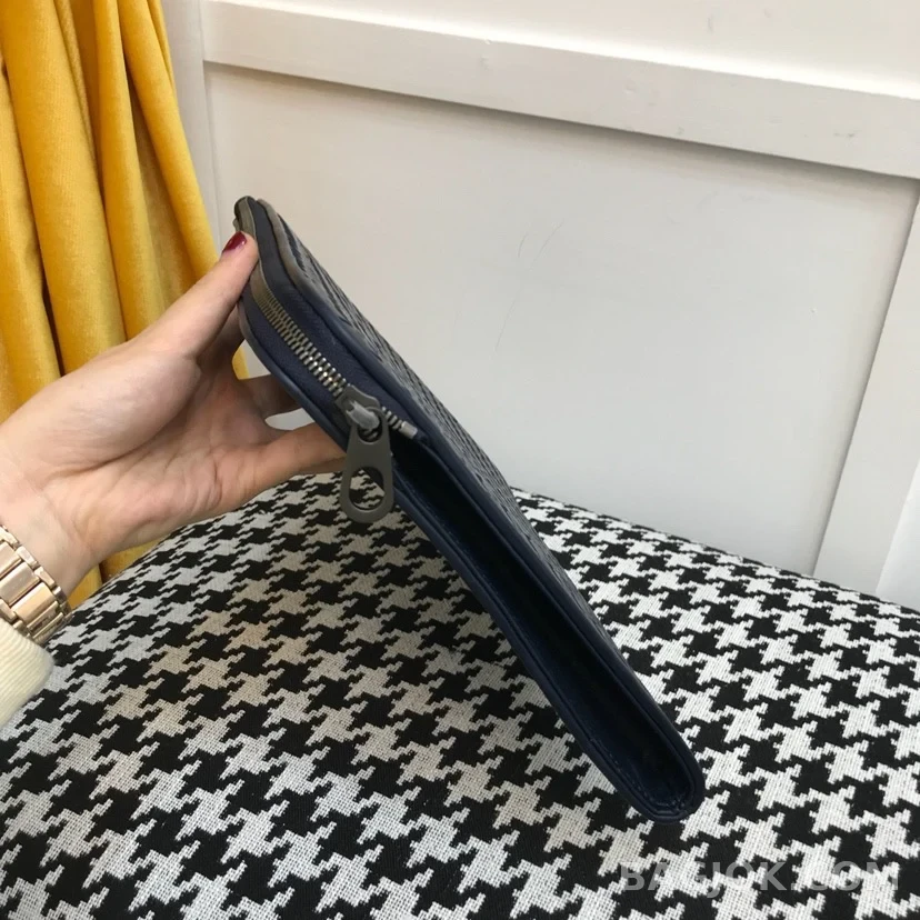 보테가베네타 Bottega Veneta 클러치 상세 이미지