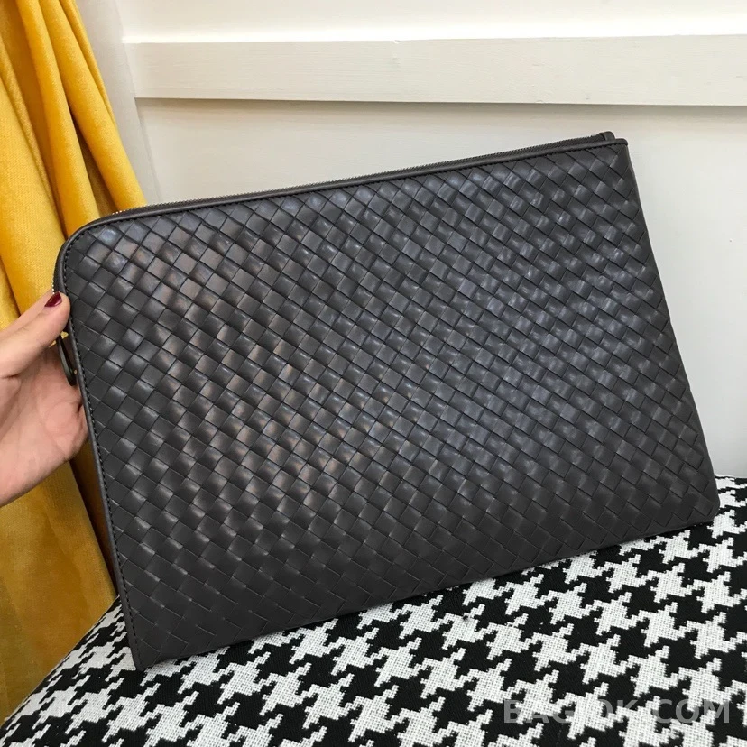 보테가베네타 Bottega Veneta 클러치 상세 이미지