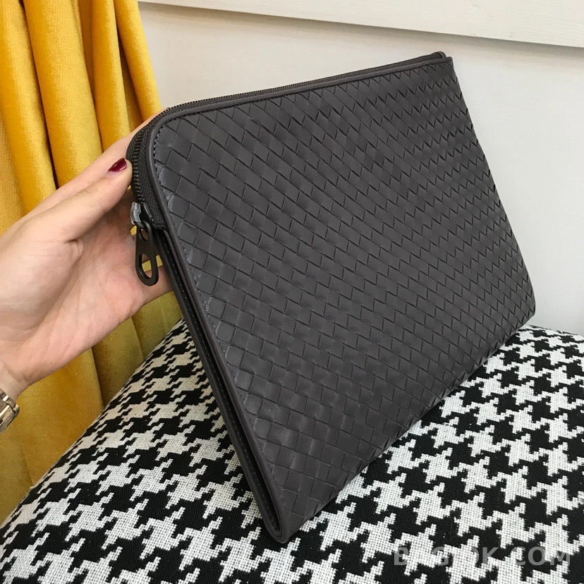 보테가베네타 Bottega Veneta 클러치 상세 이미지