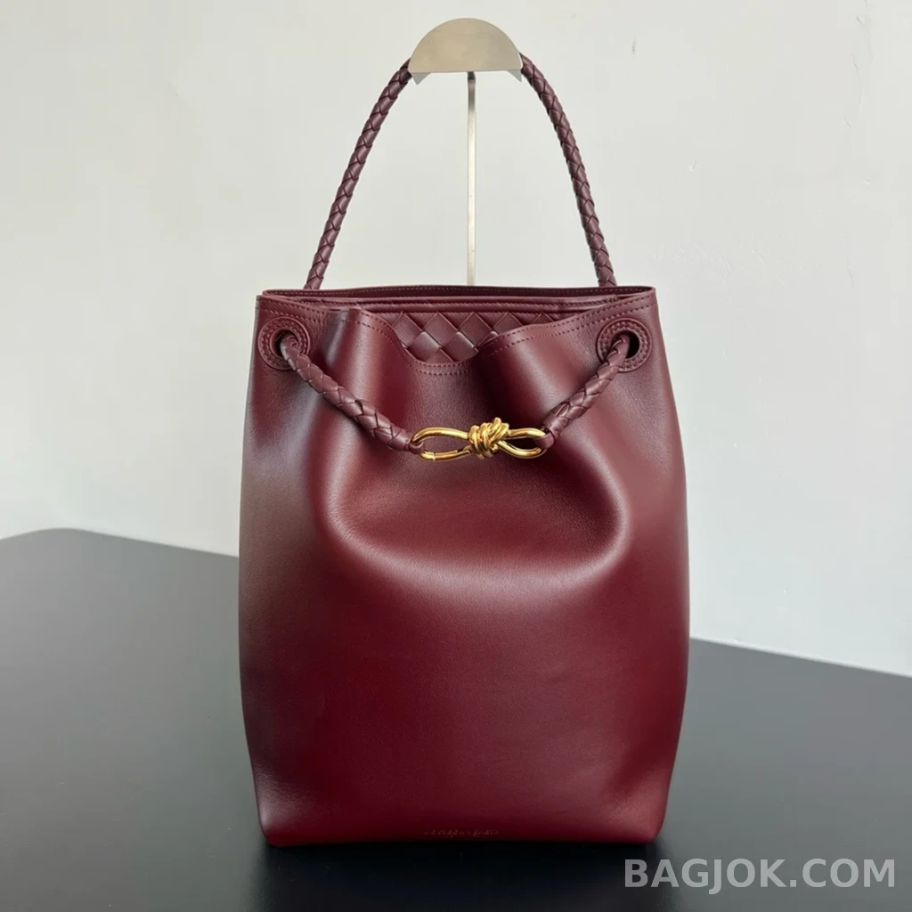 보테가베네타 Bottega Veneta 안디아모 버킷 백 상세 이미지