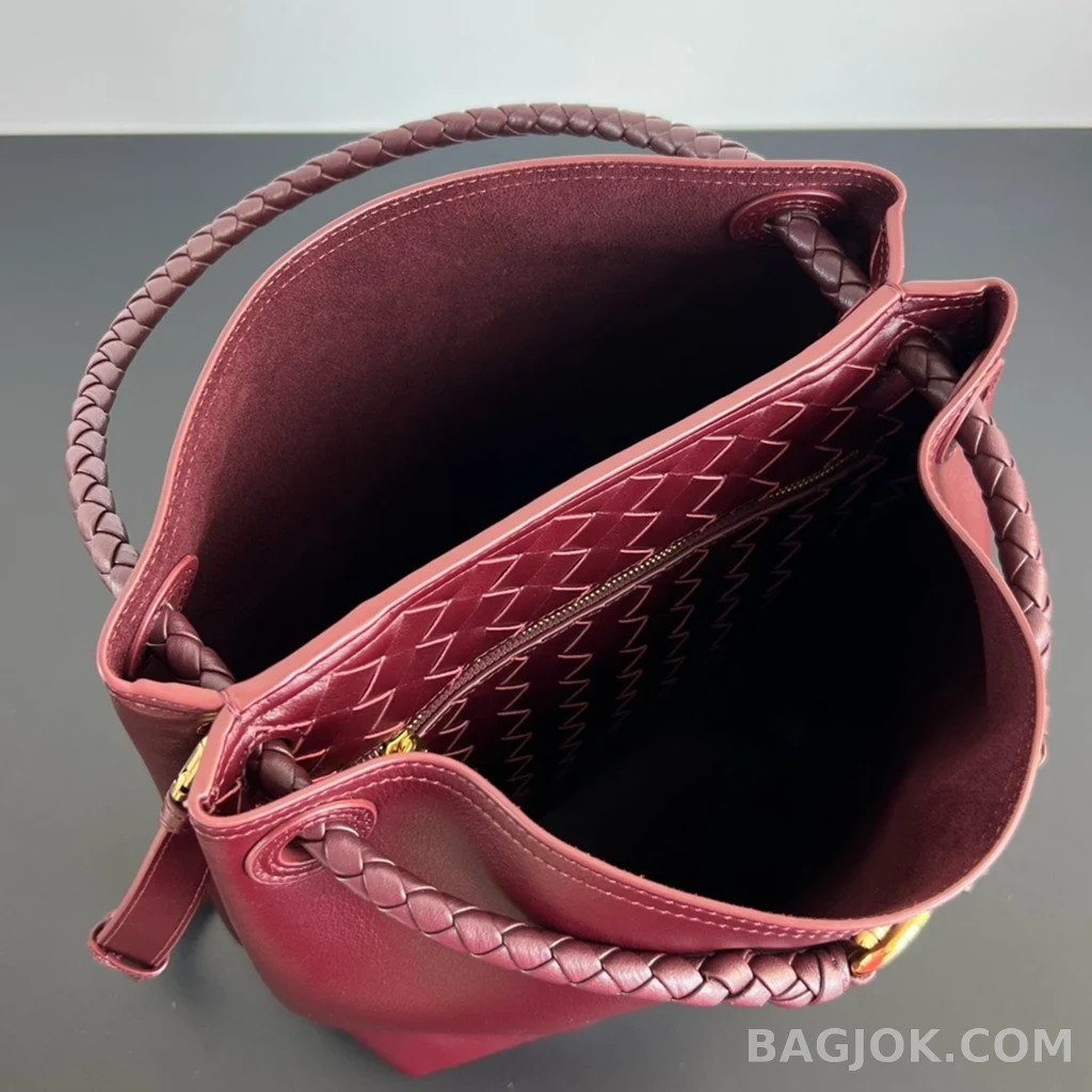 보테가베네타 Bottega Veneta 안디아모 버킷 백 상세 이미지