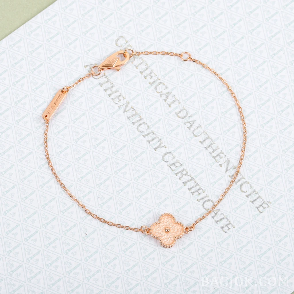 반클리프 아펠 Van Cleef & Arpels Vintage Alhambra 미니 팔찌 상세 이미지