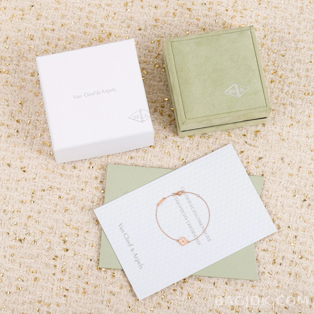 반클리프 아펠 Van Cleef & Arpels Vintage Alhambra 미니 팔찌 상세 이미지