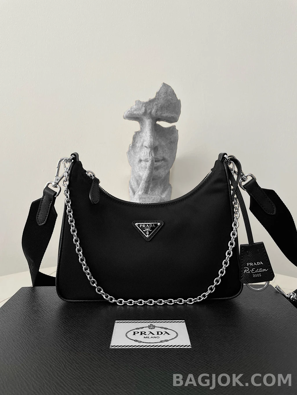 프라다 Prada 테수토 체인 호보백 상세 이미지