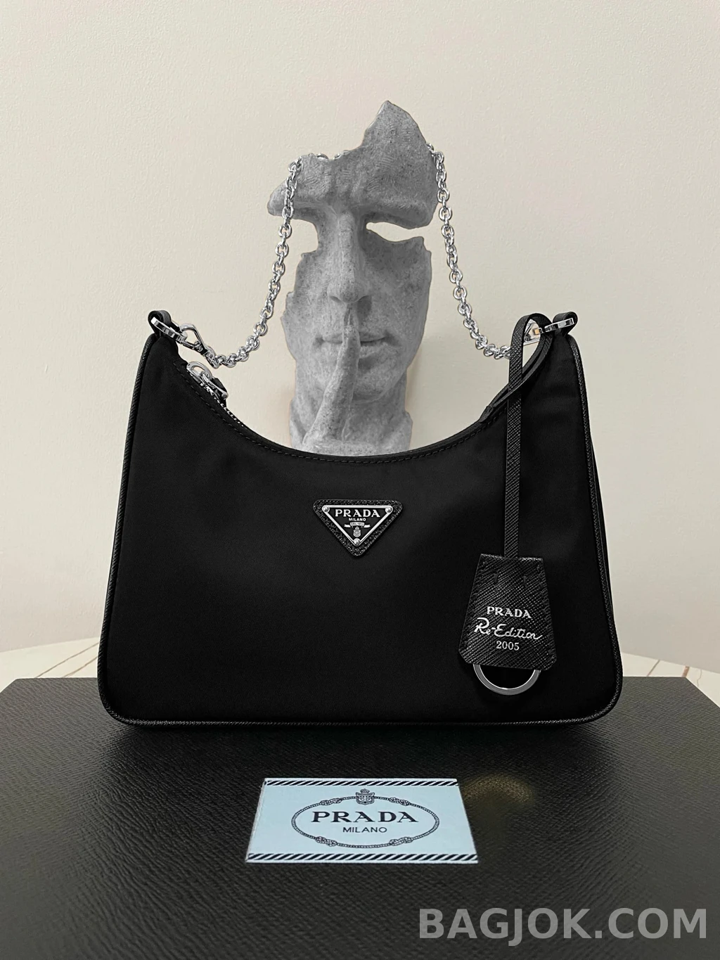 프라다 Prada 테수토 체인 호보백 상세 이미지