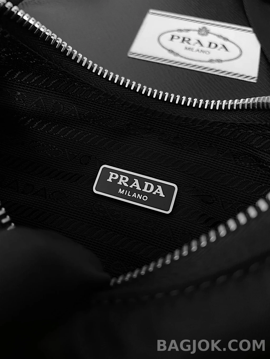 프라다 Prada 테수토 체인 호보백 상세 이미지