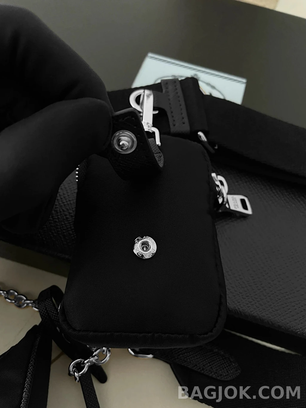 프라다 Prada 테수토 체인 호보백 상세 이미지