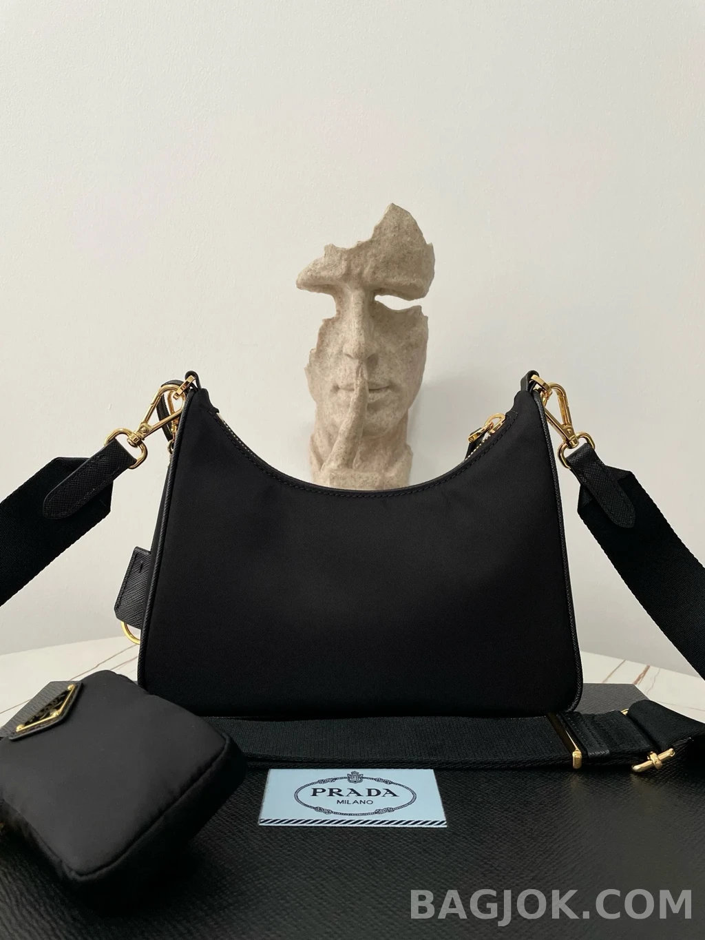 프라다 Prada 테수토 체인 호보백 상세 이미지