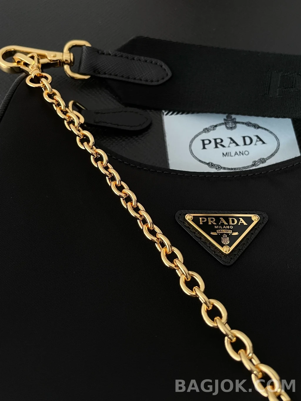 프라다 Prada 테수토 체인 호보백 상세 이미지