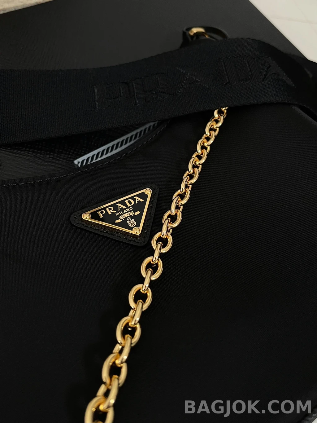 프라다 Prada 테수토 체인 호보백 상세 이미지