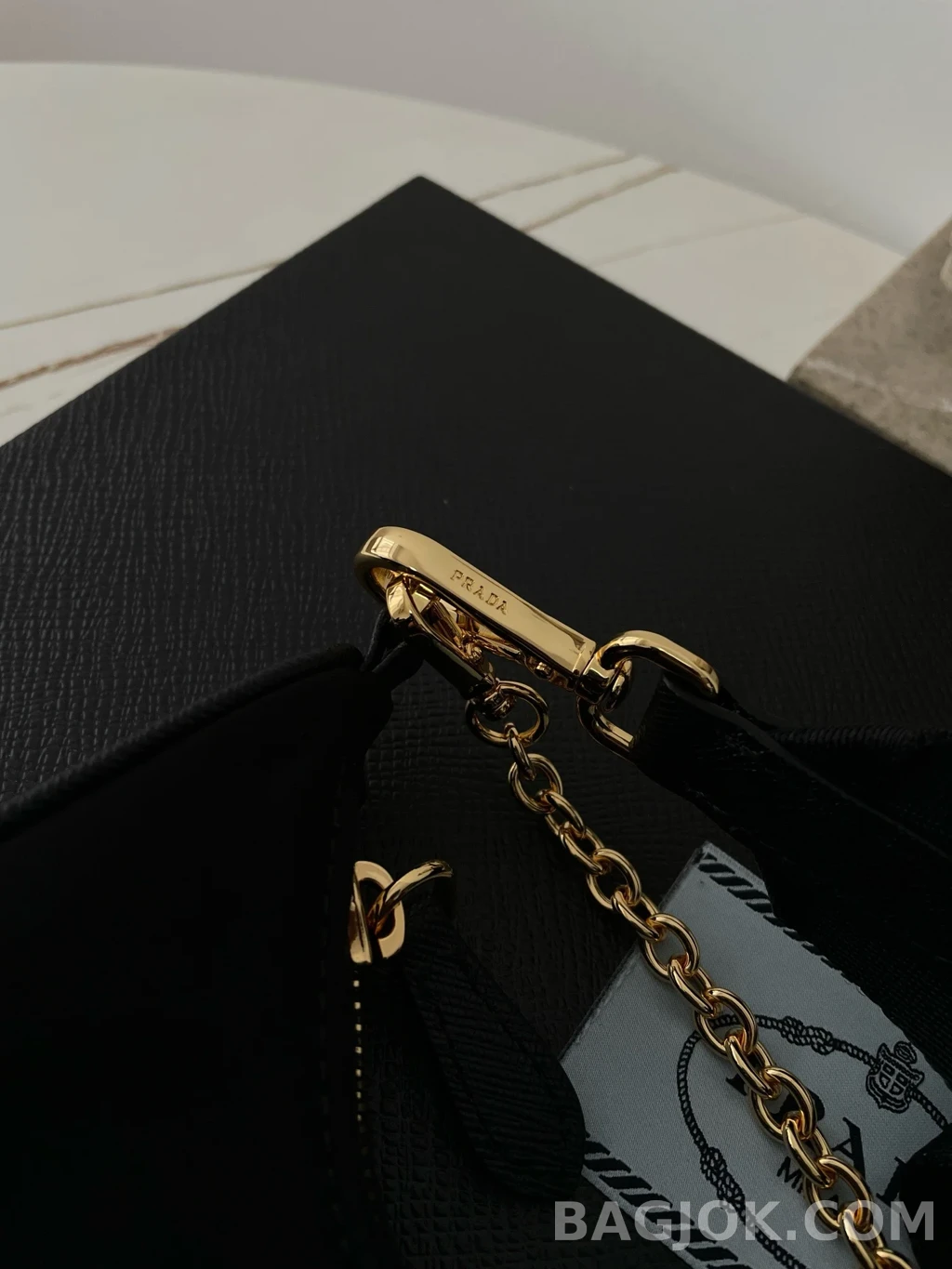 프라다 Prada 테수토 체인 호보백 상세 이미지