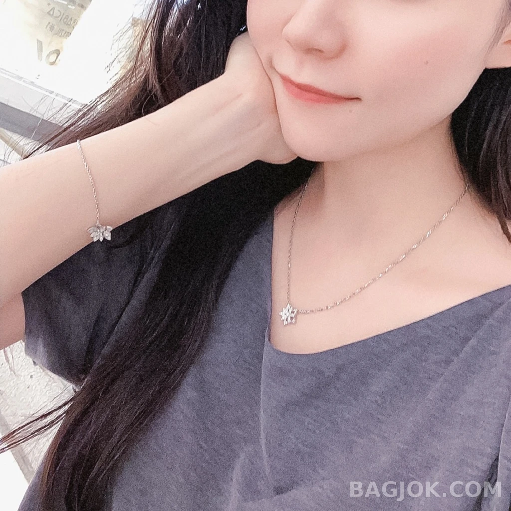 반클리프 아펠 Van Cleef & Arpels Lotus 팔찌 상세 이미지