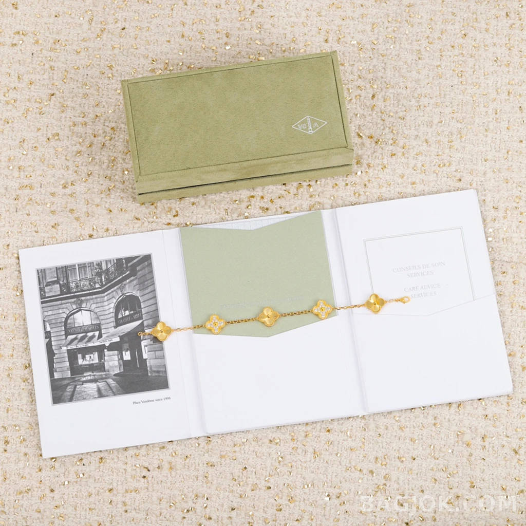 반클리프 아펠 Van Cleef & Arpels Vintage Alhambra 기요셰 팔찌 상세 이미지