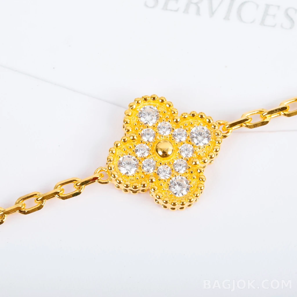 반클리프 아펠 Van Cleef & Arpels Vintage Alhambra 기요셰 팔찌 상세 이미지