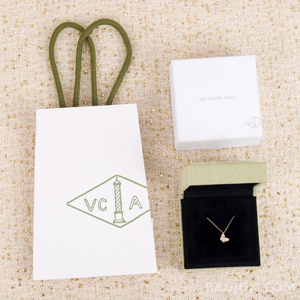 반클리프 아펠 Van Cleef & Arpels Sweet Alhambra Butterfly 목걸이 상세 이미지