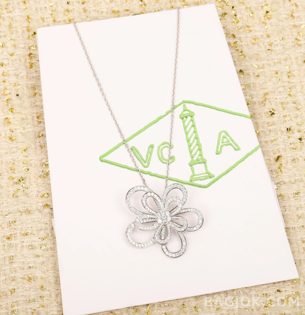 반클리프 아펠 Van Cleef & Arpels Frivole 목걸이 상세 이미지