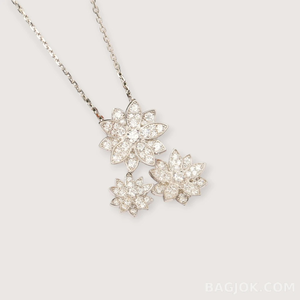 Van Cleef & Arpels Lotus 목걸이_대표이미지