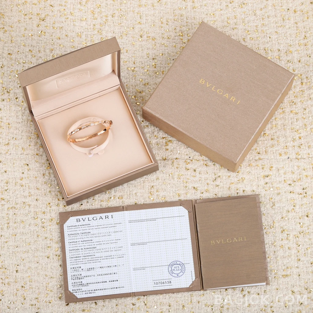 불가리 Serpenti Viper Diamond Pavé 브레이슬릿 상세 이미지