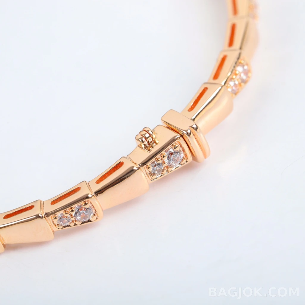 불가리 Serpenti Viper Diamond Pavé 브레이슬릿 상세 이미지