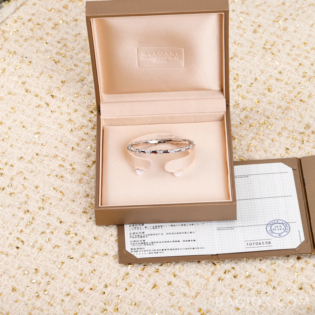 불가리 Serpenti Viper Diamond Pavé 브레이슬릿 상세 이미지