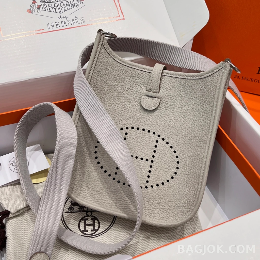 에르메스 Hermes 에블린 16 TC 카프스킨 상세 이미지