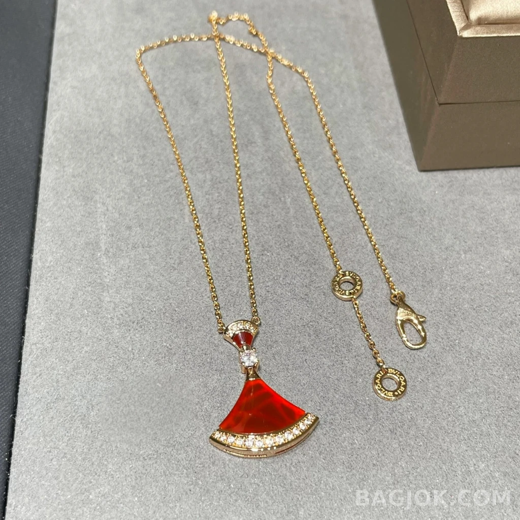 불가리 Bulgari Diva's Dream Half Pavé 목걸이 상세 이미지