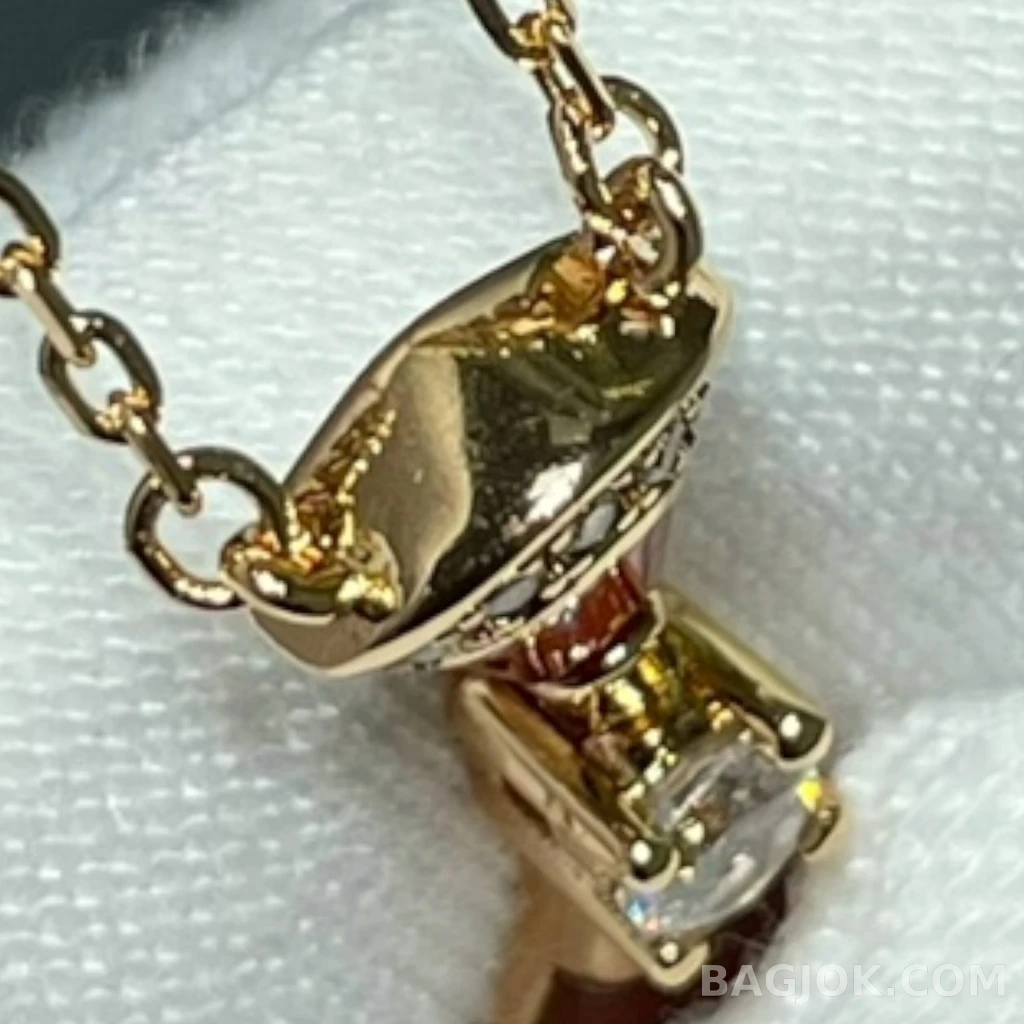 불가리 Bulgari Diva's Dream Half Pavé 목걸이 상세 이미지