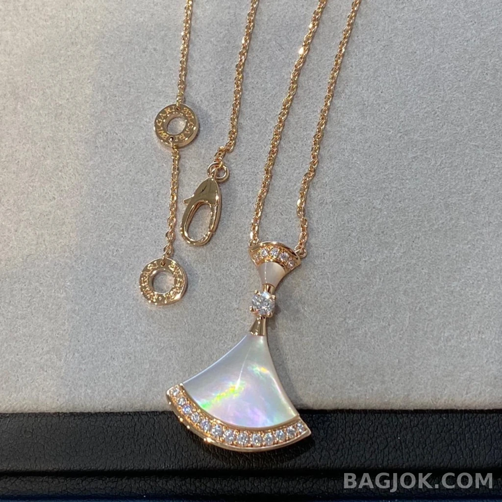 불가리 Bulgari Diva's Dream Half Pavé 목걸이 상세 이미지