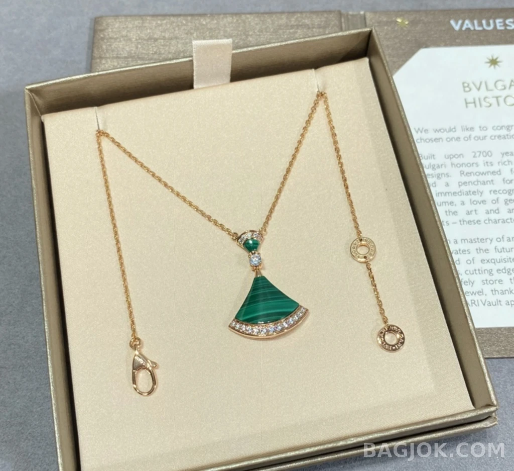 불가리 Bulgari Diva's Dream Half Pavé 목걸이 상세 이미지